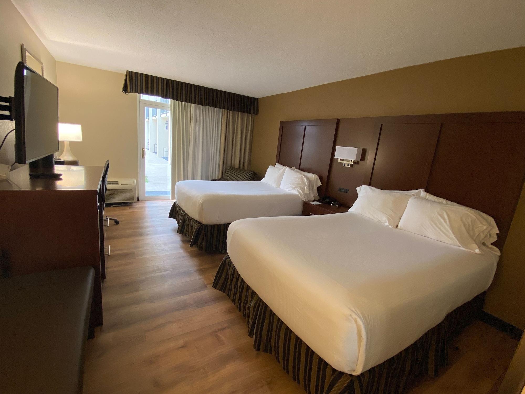 Wyndham Garden Warsaw Hotel Buitenkant foto