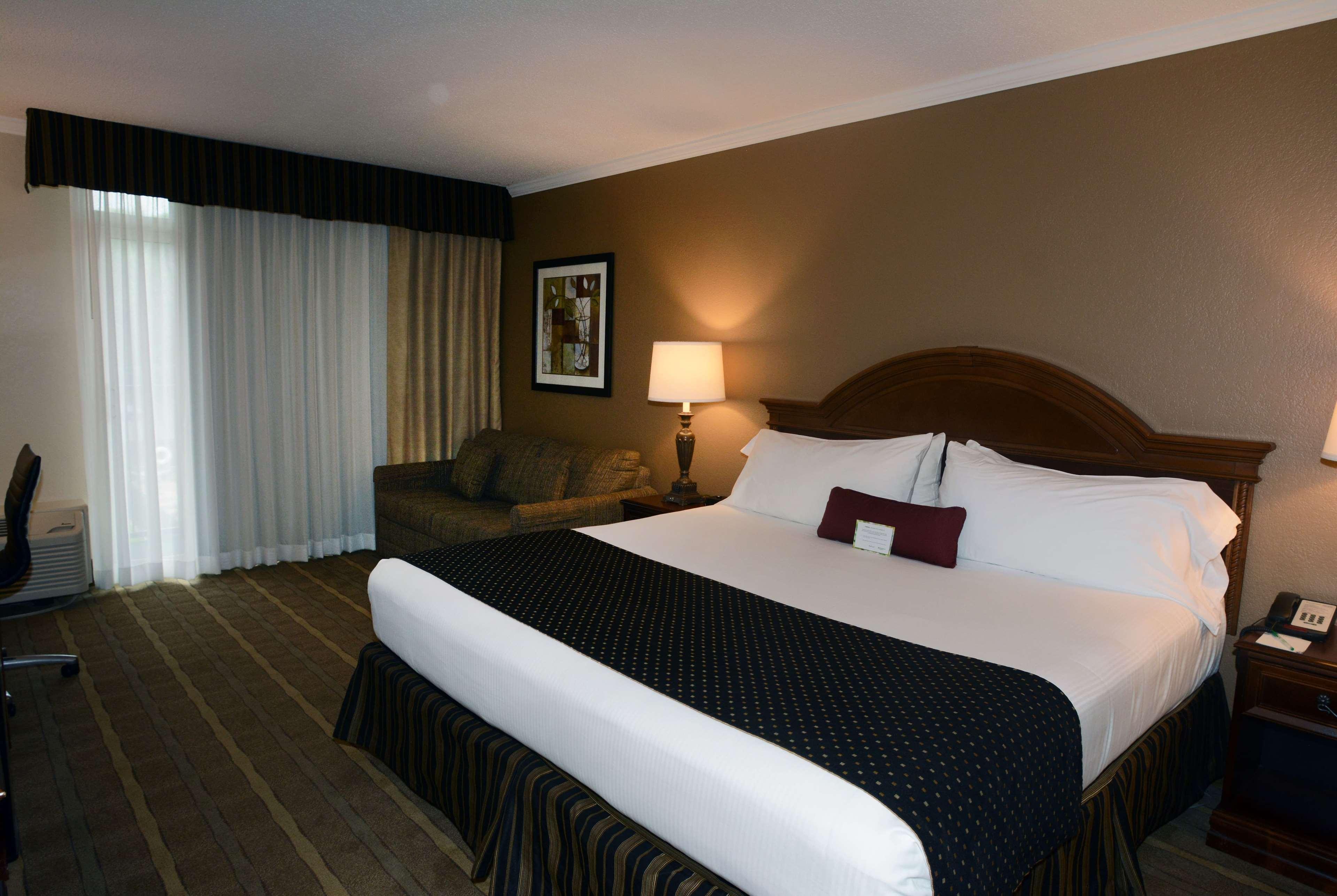 Wyndham Garden Warsaw Hotel Buitenkant foto