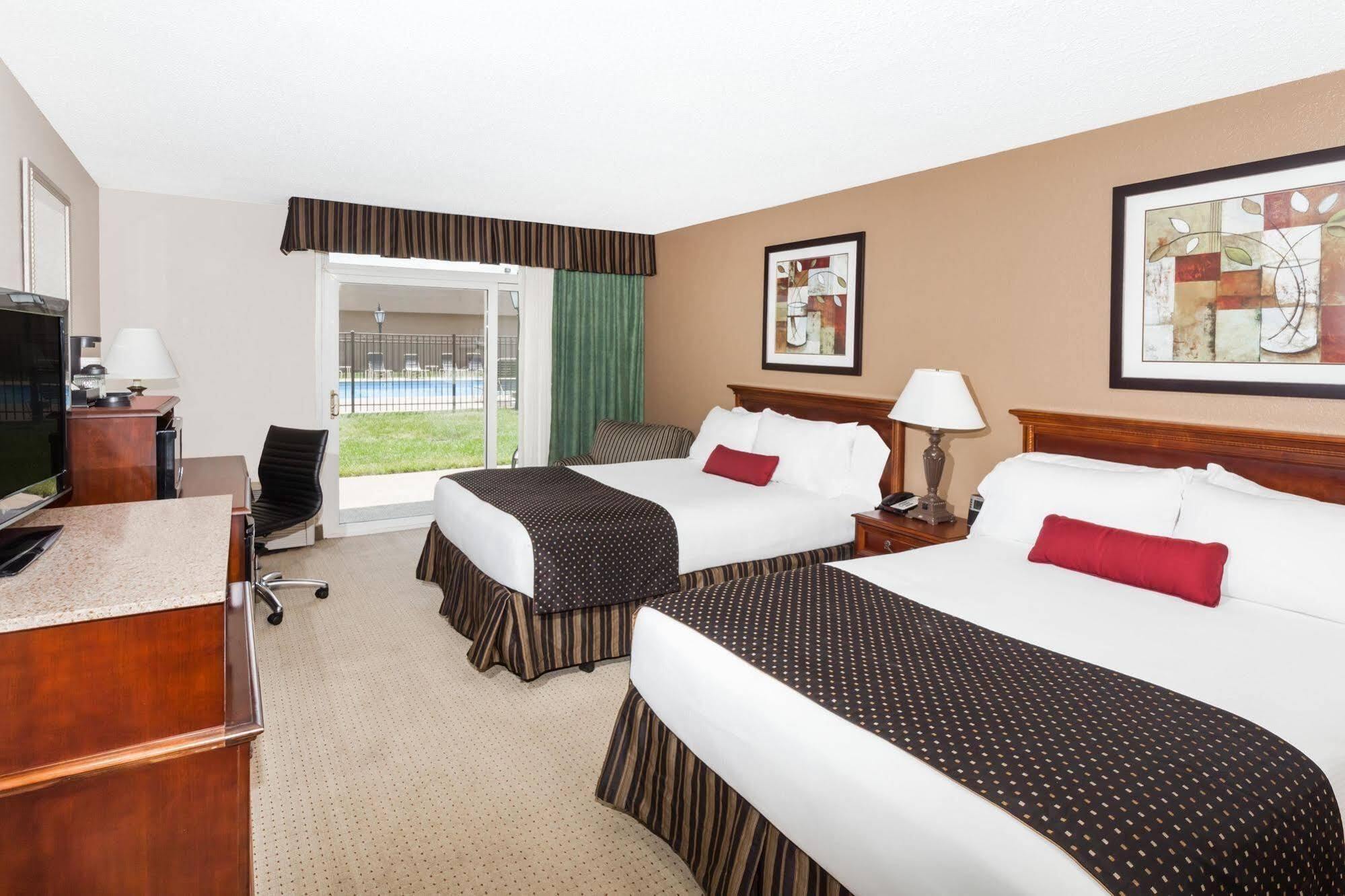 Wyndham Garden Warsaw Hotel Buitenkant foto